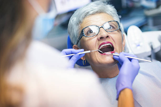 Best Tooth Extraction  in Valencia West, AZ